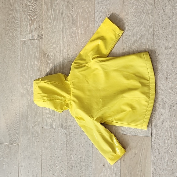 Joe Fresh Yellow Rain coat - Picture 2 of 6